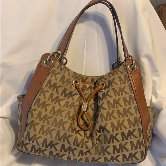MK Shoulder bag - Picture 1 of 15